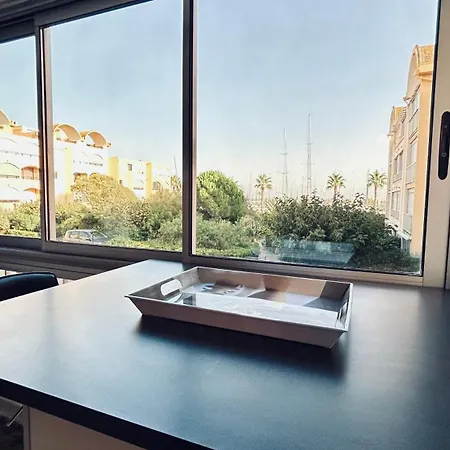 Confort L'escapade Du Port Apartment
